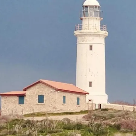 Sea View Lighthouse Пафос